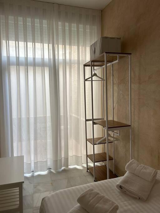 Casa Procurador Triana Apartment Seville Ngoại thất bức ảnh